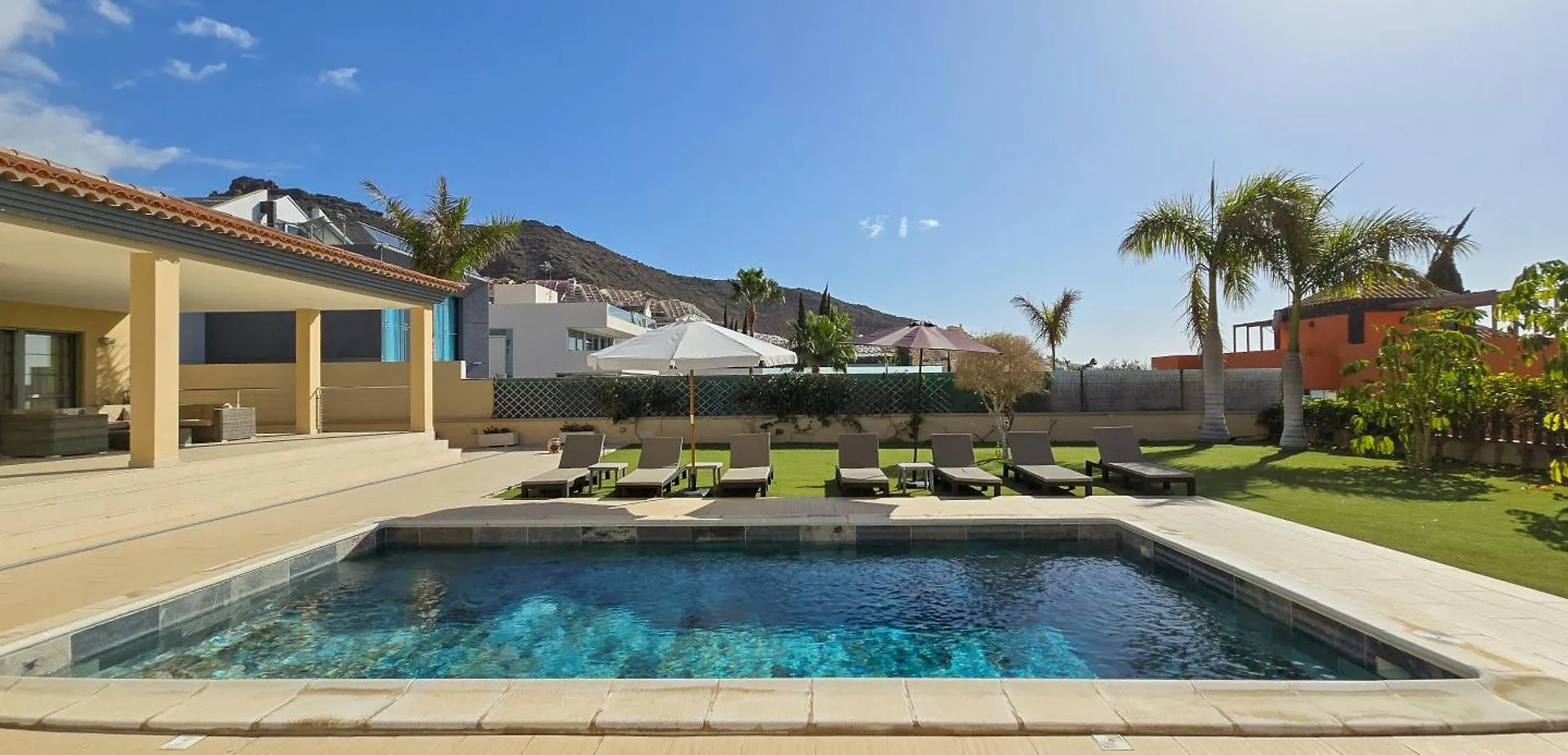5 Bedrooms Villa Costa Adeje Costa Adeje (Tenerife)